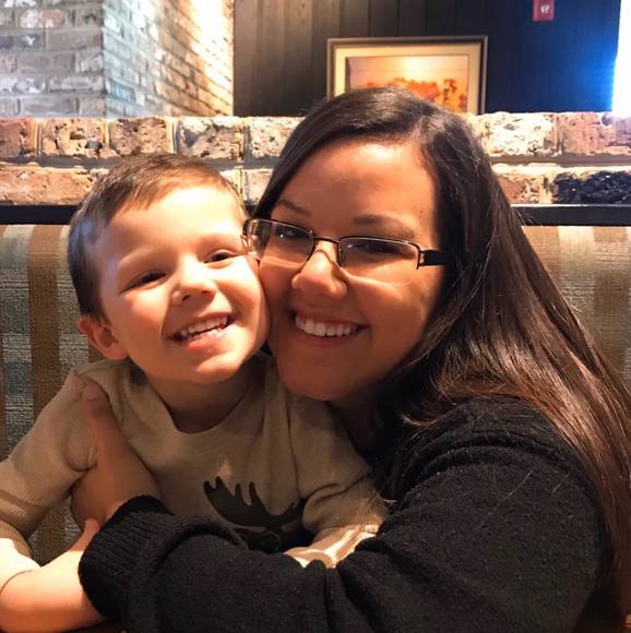 Meet your Posher, Jessica - Picture 1 of 1